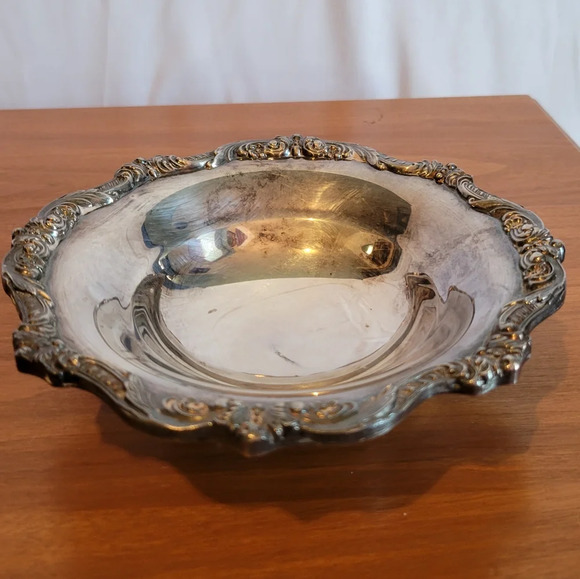 Vintage Towle Silver Plated Brass Bowl Made in USA Candy Dish Nut Bowl - Picture 2 of 13